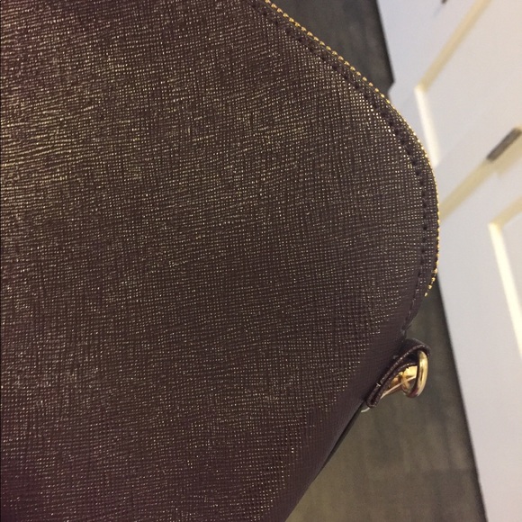 🚫SOLD🚫H&M Plum Crossbody Handbag - Picture 3 of 4